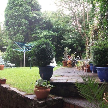 Judy'S B&B Private Home カーディフ エクステリア 写真