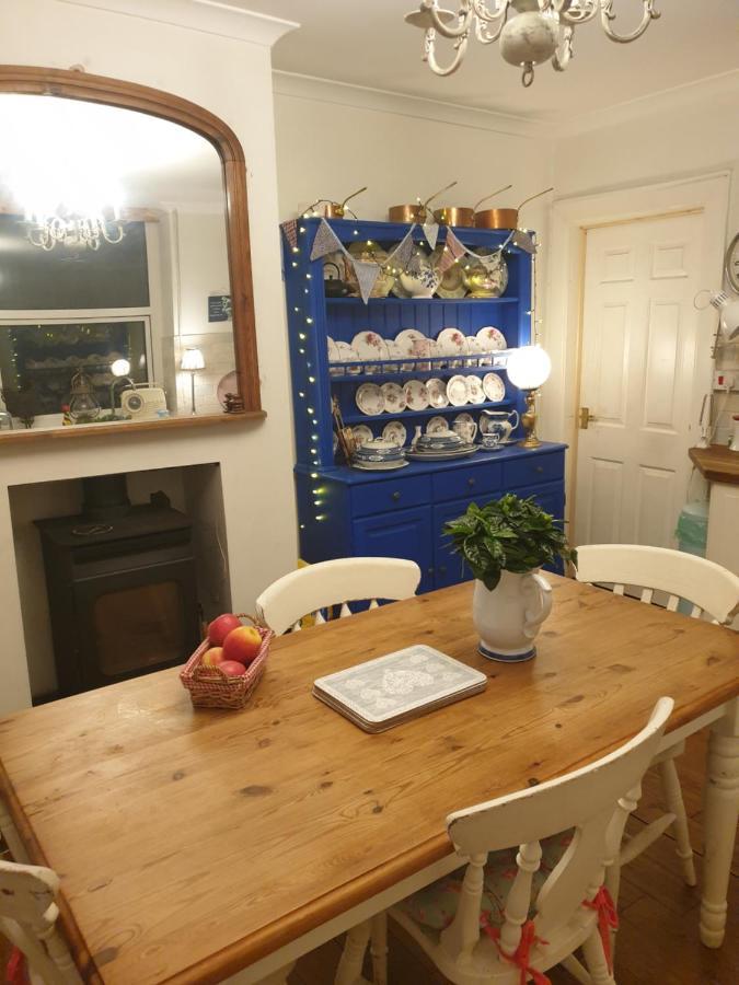 Judy'S B&B Private Home カーディフ エクステリア 写真