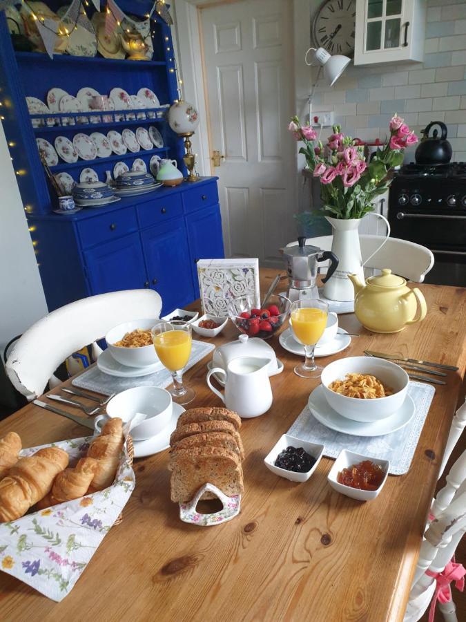Judy'S B&B Private Home カーディフ エクステリア 写真