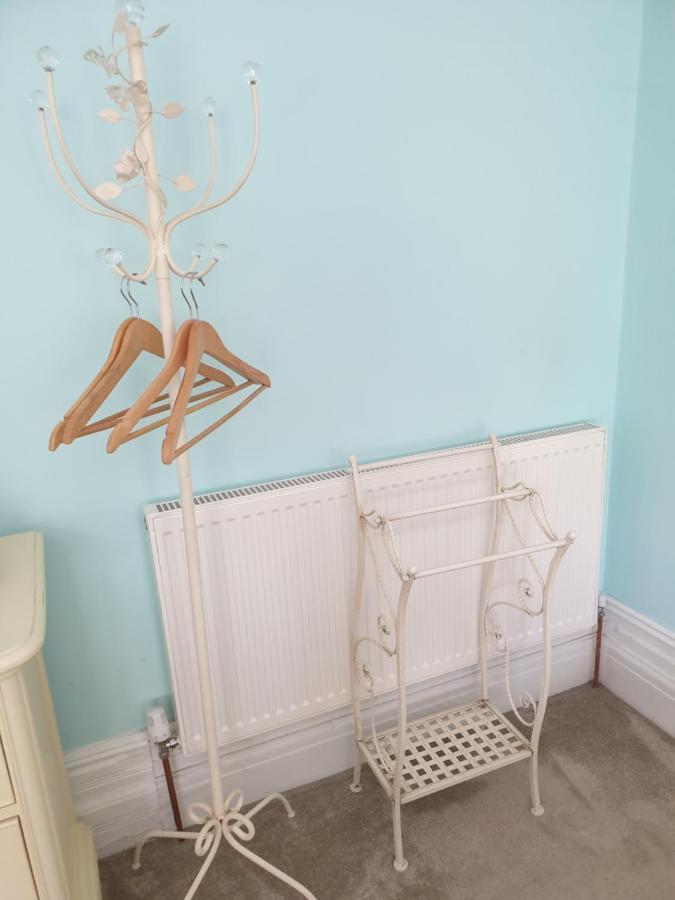 Judy'S B&B Private Home カーディフ エクステリア 写真
