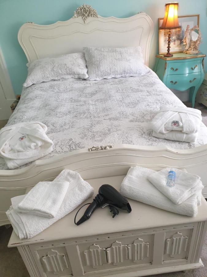 Judy'S B&B Private Home カーディフ エクステリア 写真