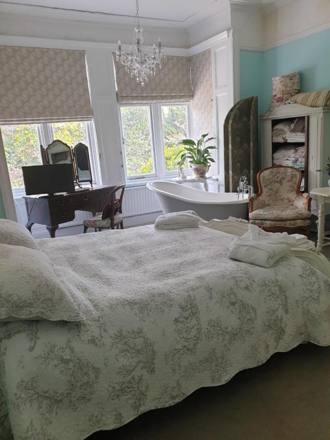 Judy'S B&B Private Home カーディフ エクステリア 写真